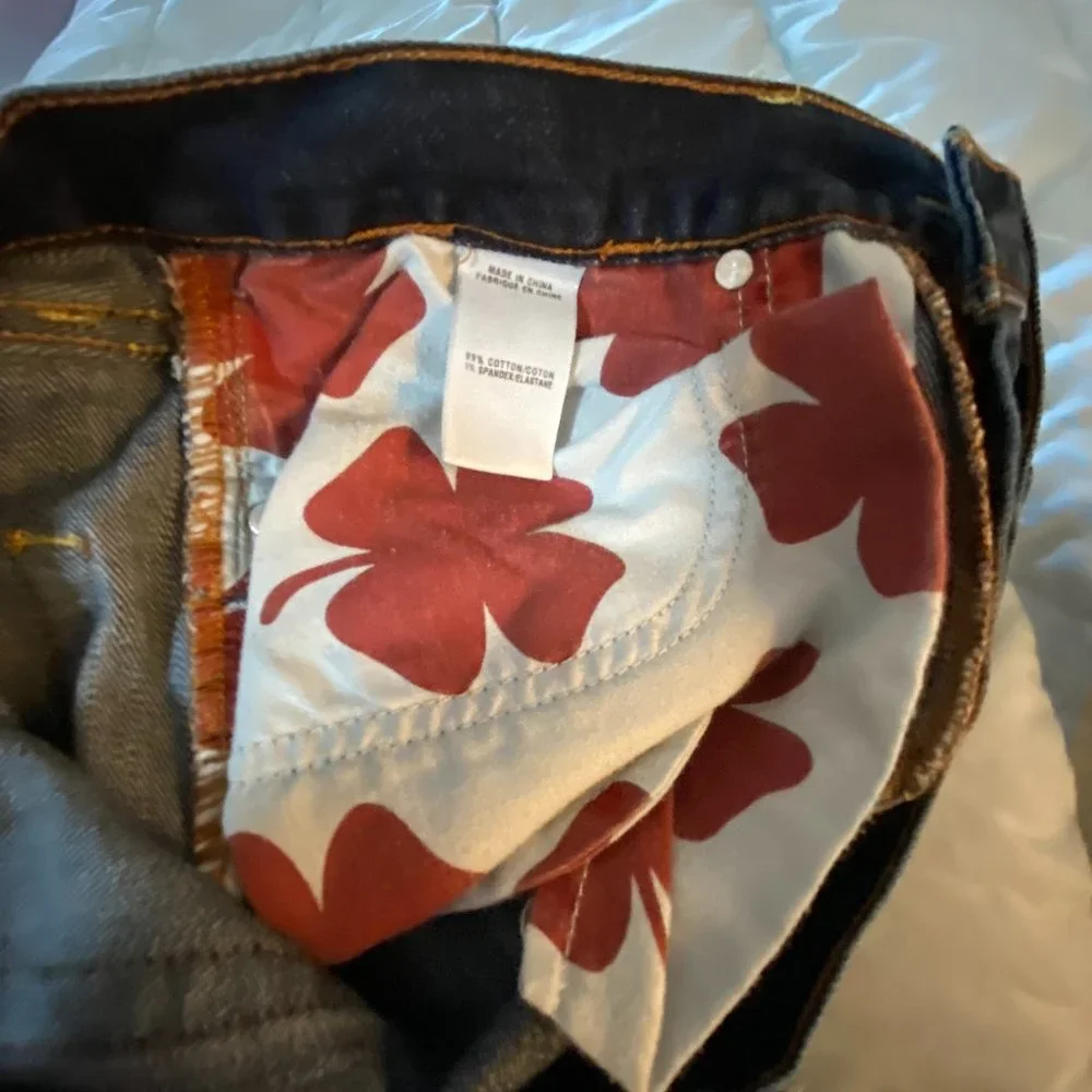 EUC Lucky Brand  Jeans sz 30 with Light Factory Distress - Picture 6 of 15